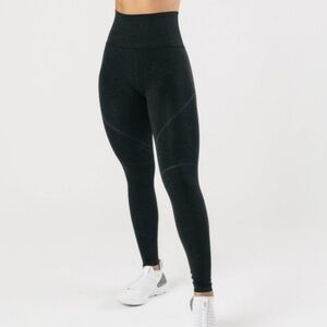 Alphalete Revival Leggings - Black Marl